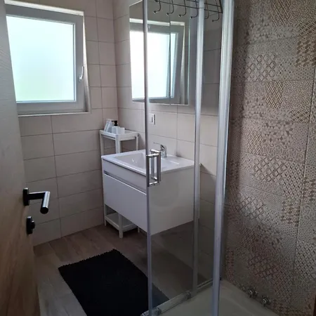 Lägenhet Apartma Marija, Kal-koritnica