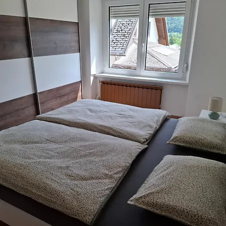 Apartma Marija, Kal-koritnica アパート ボヴェツ