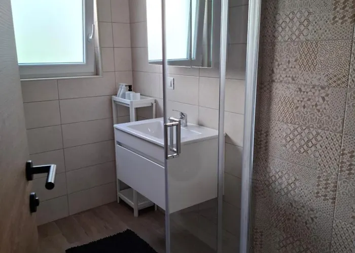 Apartamento Apartma Marija, Kal-koritnica
